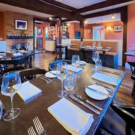 The Kings Head Hotell Dorking Eksteriør bilde