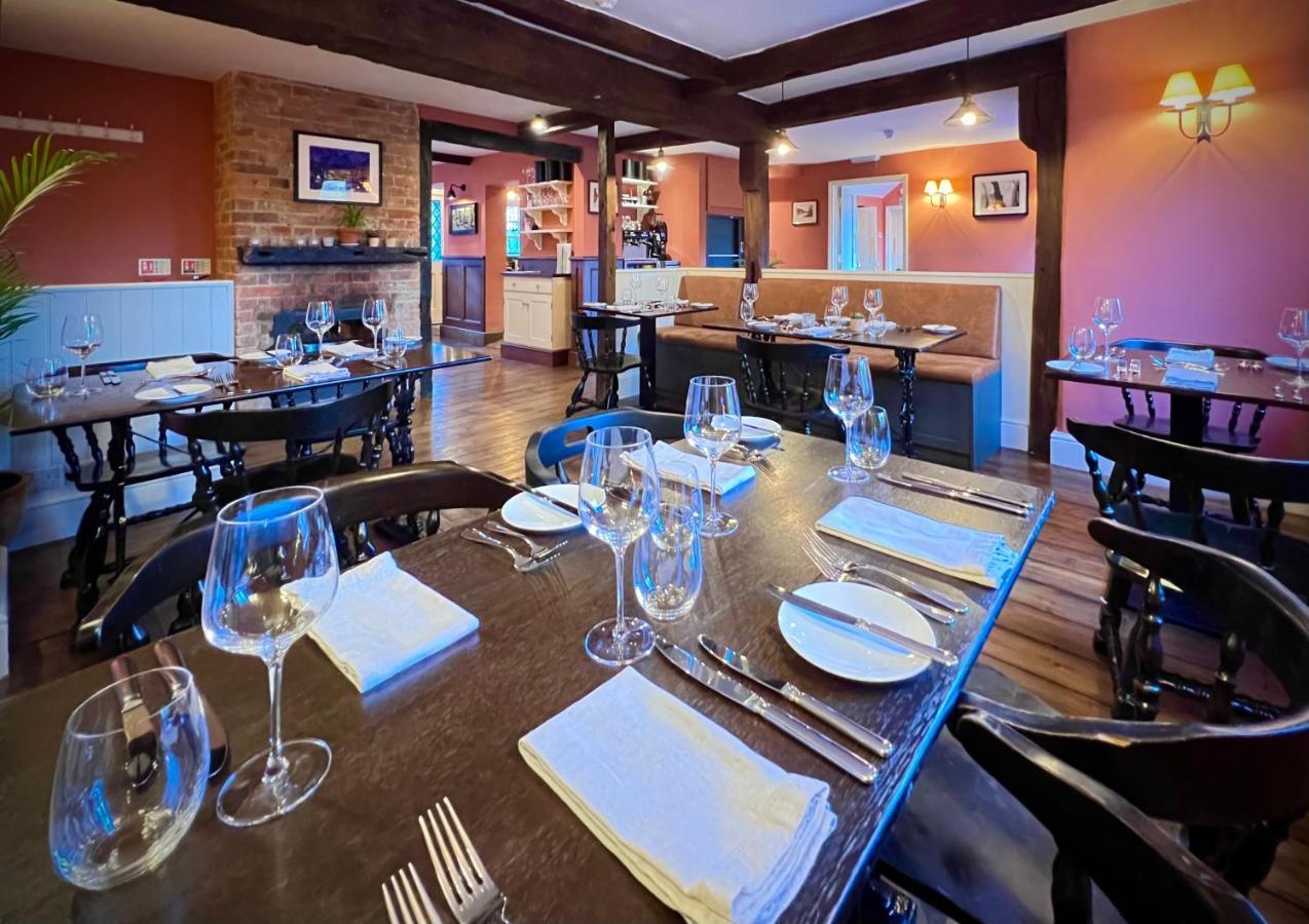 The Kings Head Hotell Dorking Eksteriør bilde