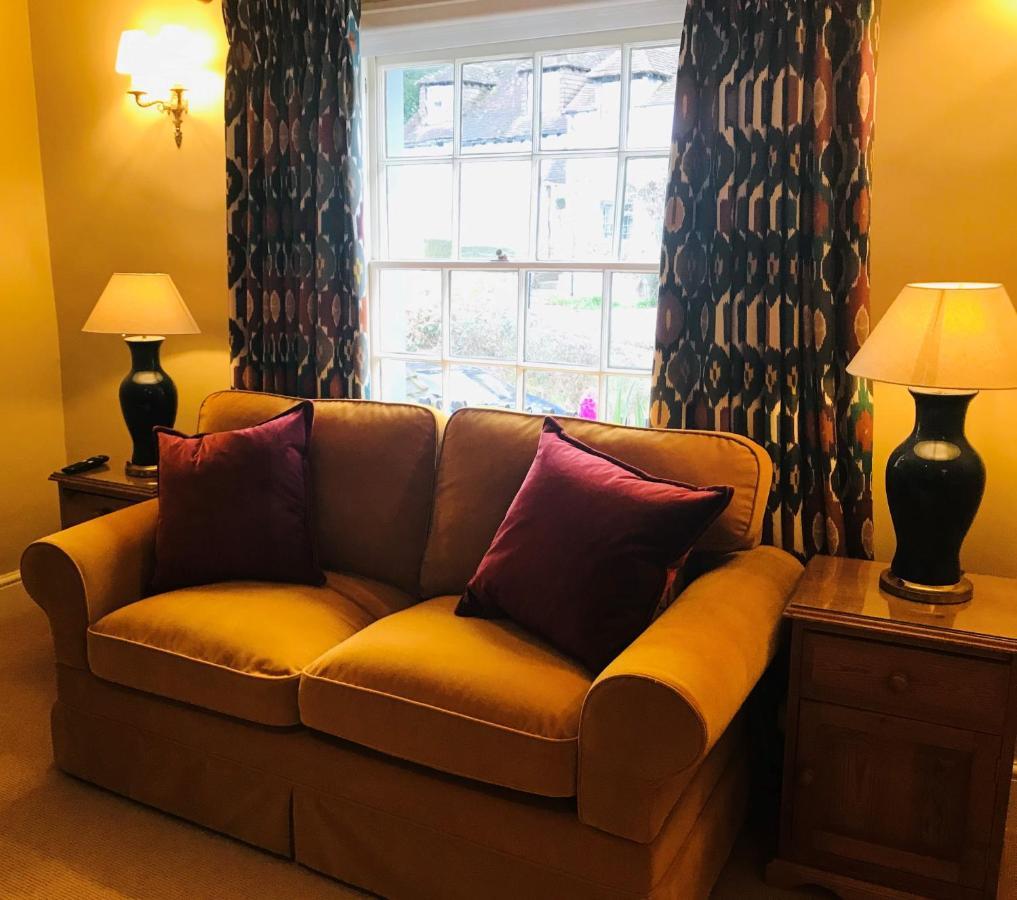 The Kings Head Hotell Dorking Eksteriør bilde